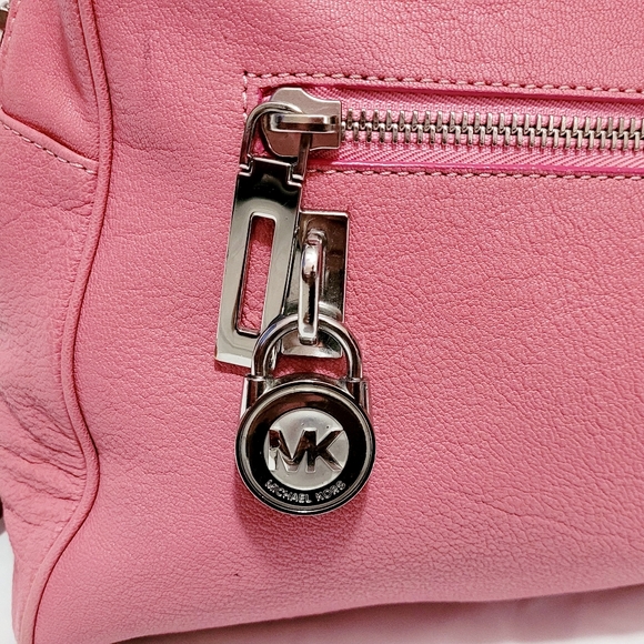 Michael Kors MK Studio Mercer Medium Duffel Satchel Shoulder Bag Pink - Picture 3 of 16